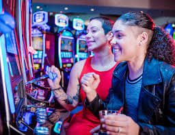 yyy7 Bingo online room showing live draw numbers on screen